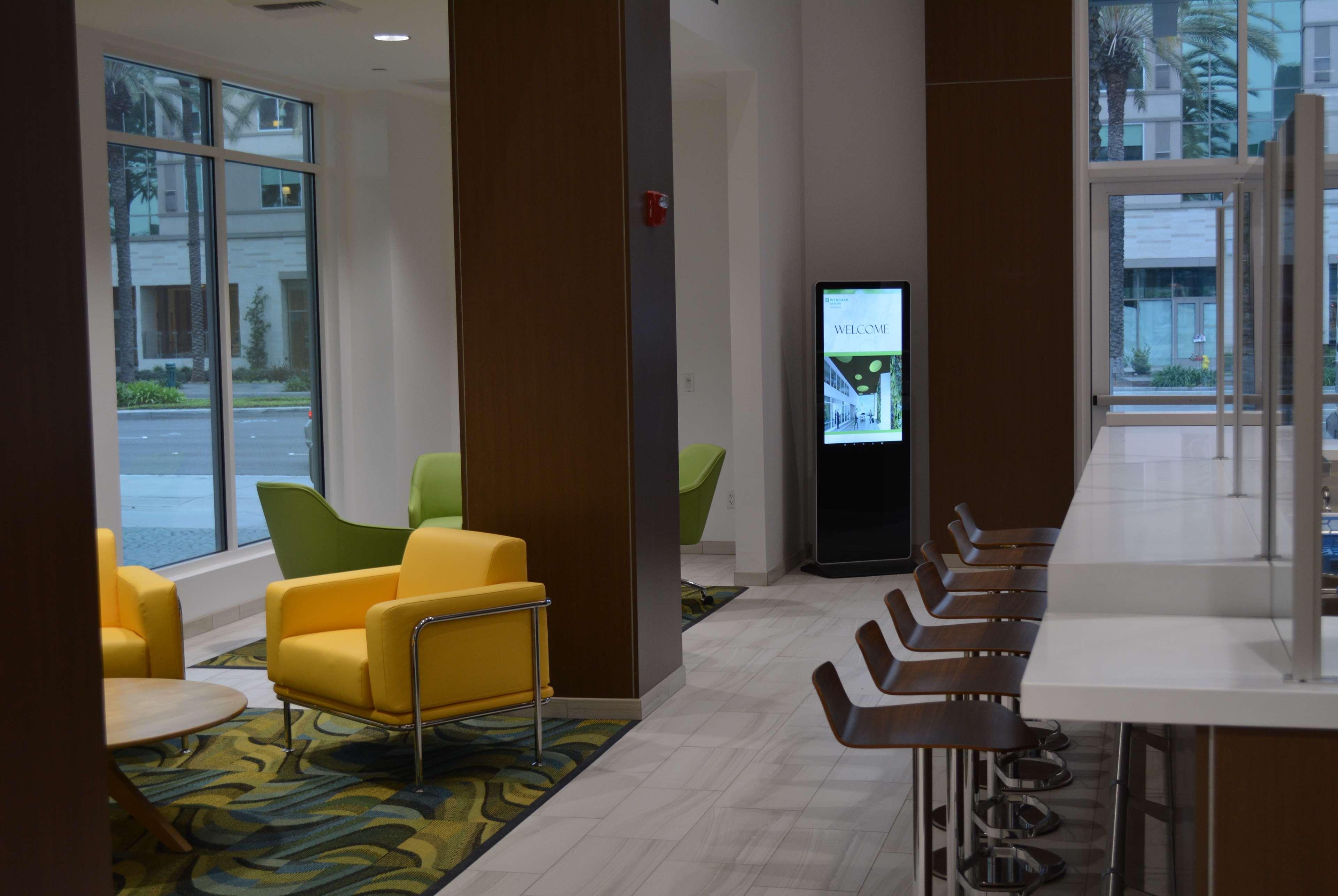 Wyndham Anaheim Hotell Eksteriør bilde